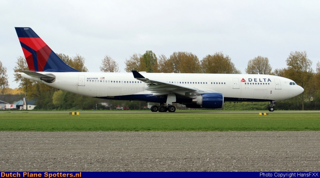 N859NW Airbus A330-200 Delta Airlines by HansFXX