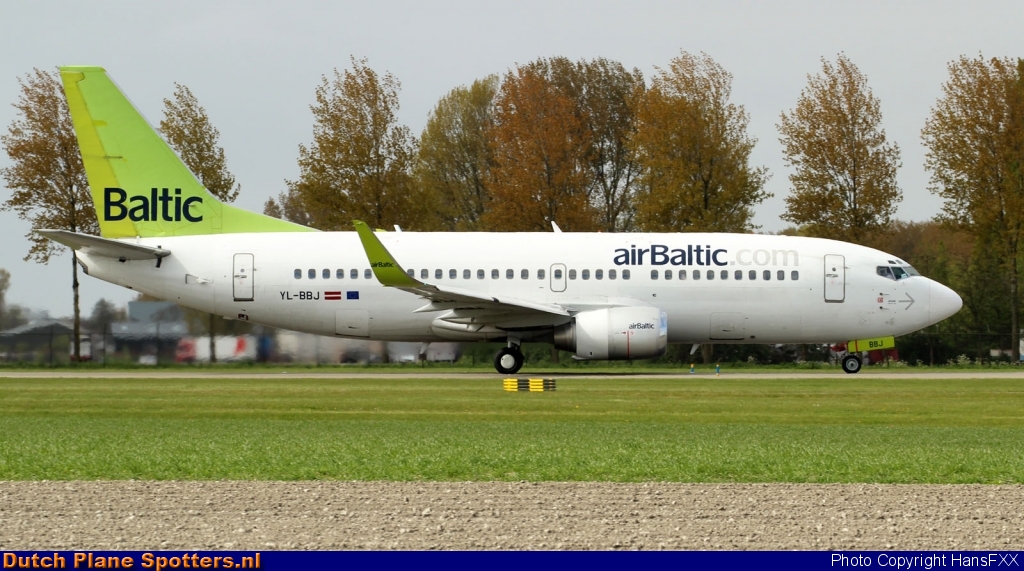 YL-BBJ Boeing 737-300 Air Baltic by HansFXX
