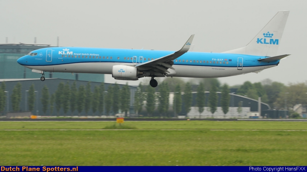 PH-BXP Boeing 737-900 KLM Royal Dutch Airlines by HansFXX