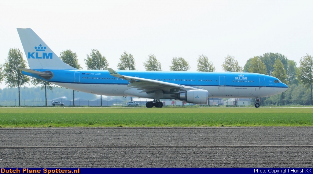 PH-AOM Airbus A330-200 KLM Royal Dutch Airlines by HansFXX