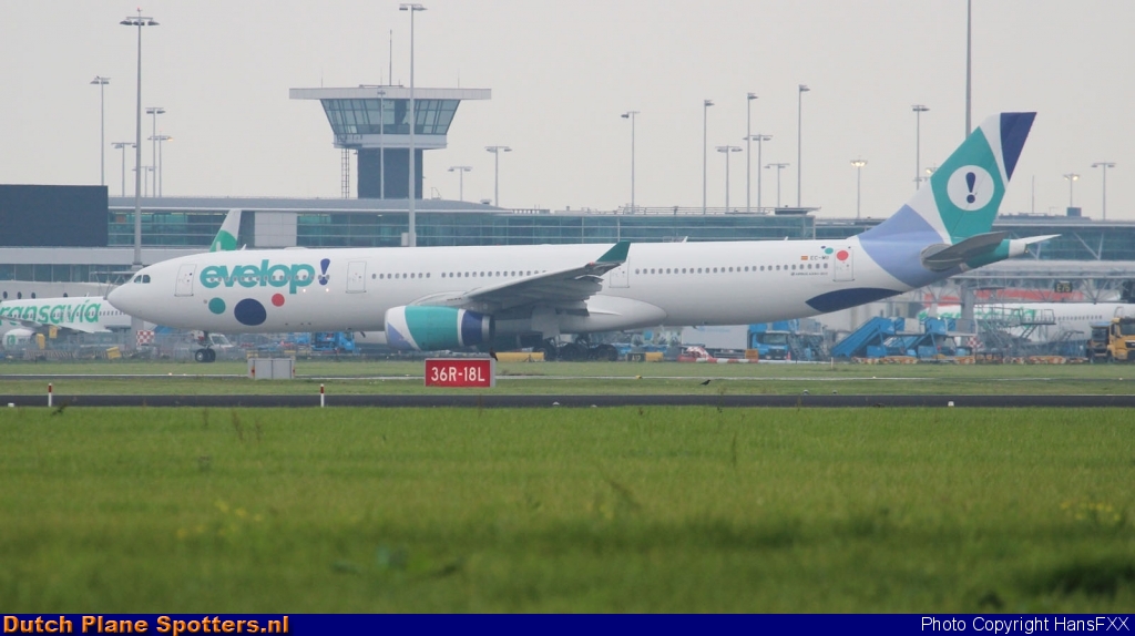 EC-MII Airbus A330-300 Evelop Airlines by HansFXX