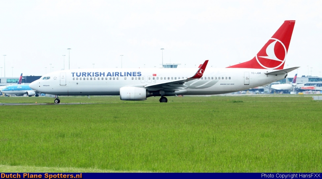 TC-JGK Boeing 737-800 Turkish Airlines by HansFXX