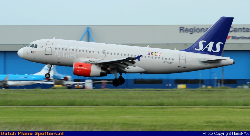 OY-KBP Airbus A319 SAS Scandinavian Airlines by HansFXX