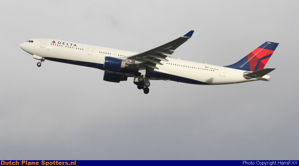 N812NW Airbus A330-300 Delta Airlines by HansFXX