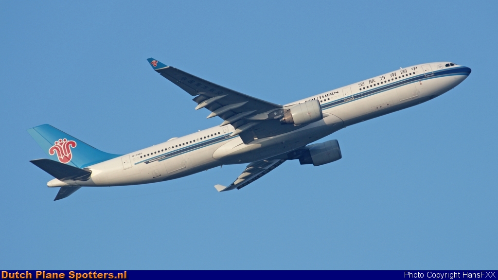 B-5965 Airbus A330-300 China Southern by HansFXX