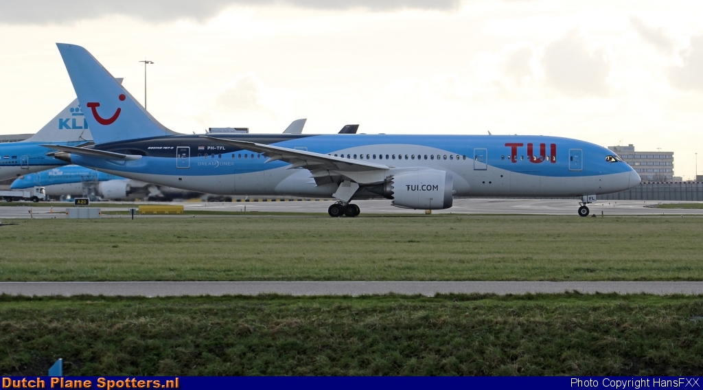 PH-TFL Boeing 787-8 Dreamliner TUI Airlines Netherlands by HansFXX