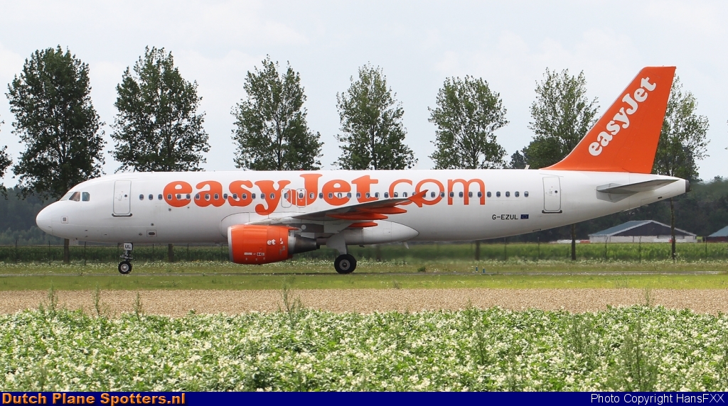 G-EZUL Airbus A320 easyJet by HansFXX