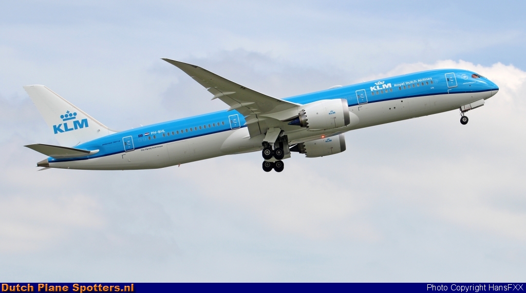 PH-BHL Boeing 787-9 Dreamliner KLM Royal Dutch Airlines by HansFXX