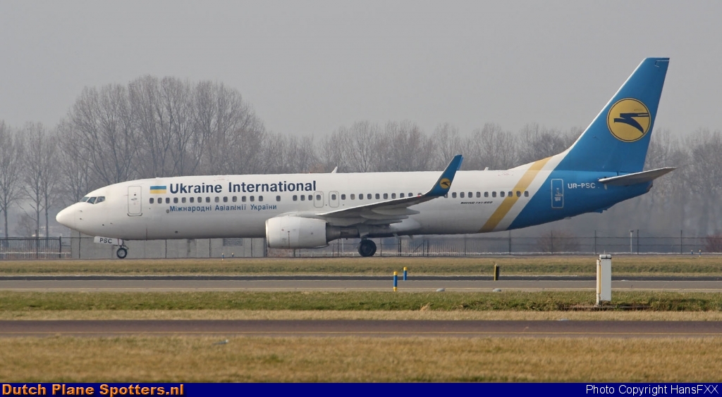 UR-PSC Boeing 737-800 Ukraine International Airlines by HansFXX