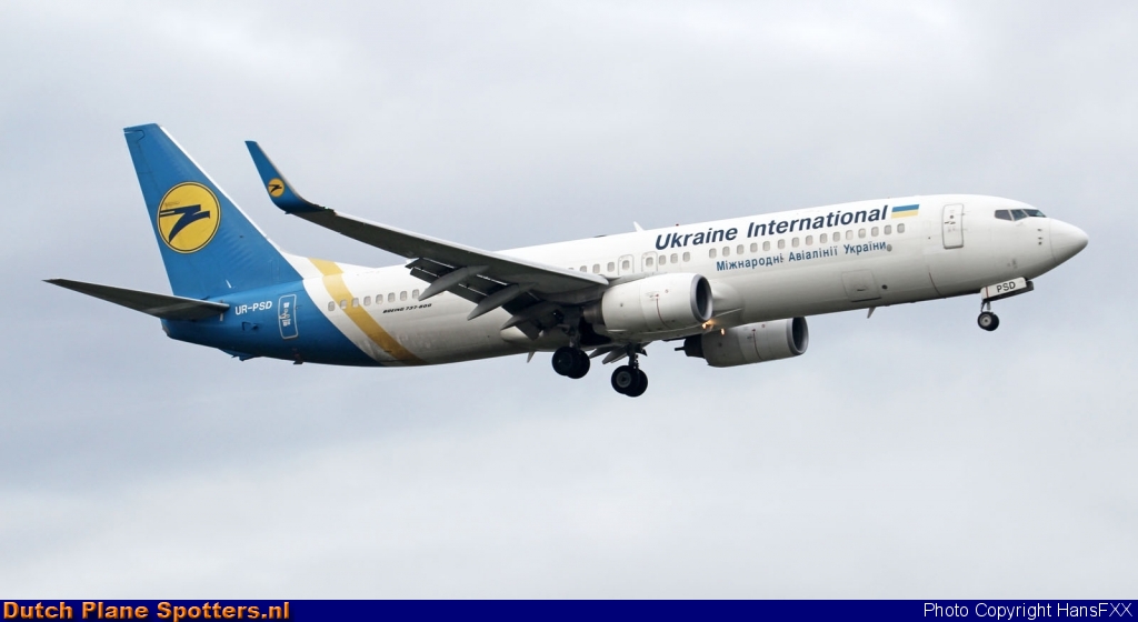 UR-PSD Boeing 737-800 Ukraine International Airlines by HansFXX