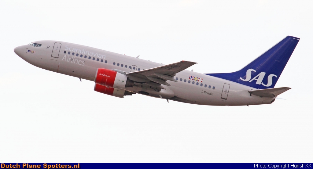 LN-RNO Boeing 737-700 SAS Scandinavian Airlines by HansFXX