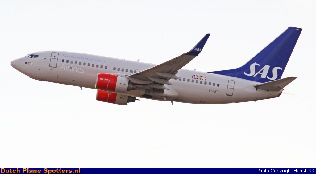 SE-REU Boeing 737-700 SAS Scandinavian Airlines by HansFXX
