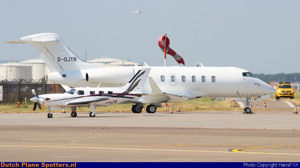 G-DJTR Bombardier BD-100 Challenger 350 Executive Airlines by HansFXX