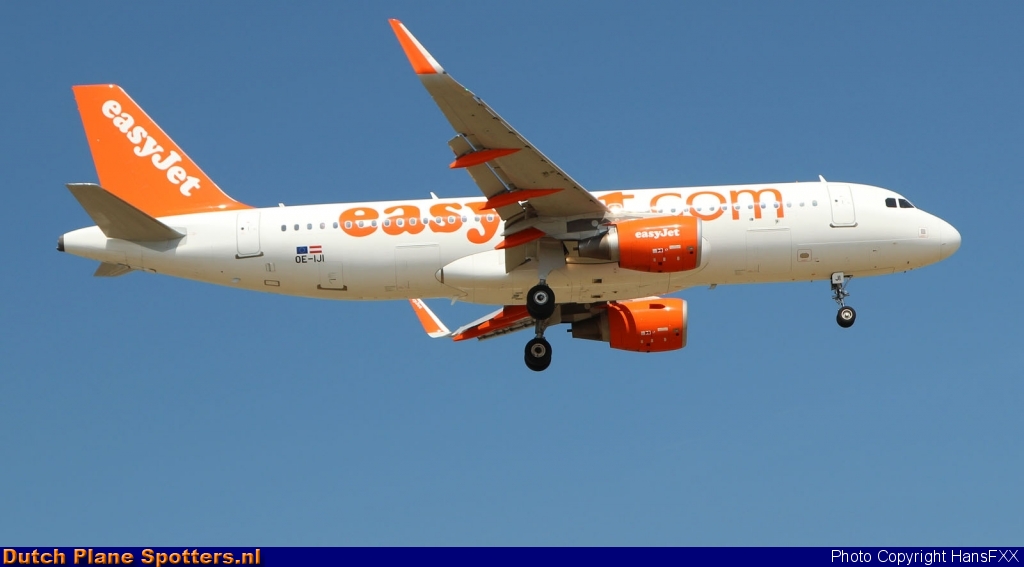 OE-IJI Airbus A320 easyJet Europe by HansFXX