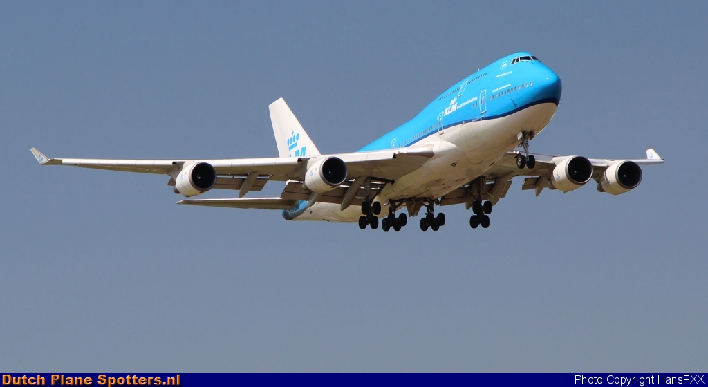 PH-BFY Boeing 747-400 KLM Royal Dutch Airlines by HansFXX
