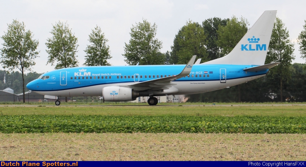 PH-BGE Boeing 737-700 KLM Royal Dutch Airlines by HansFXX