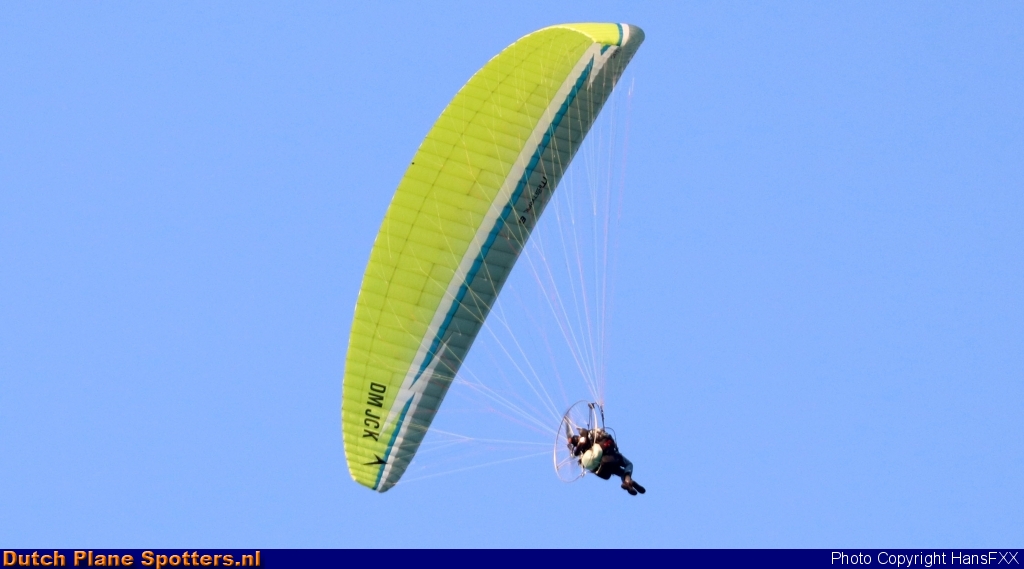  Paraglider Private by HansFXX