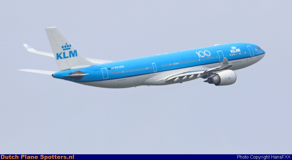 PH-AOE Airbus A330-200 KLM Royal Dutch Airlines by HansFXX