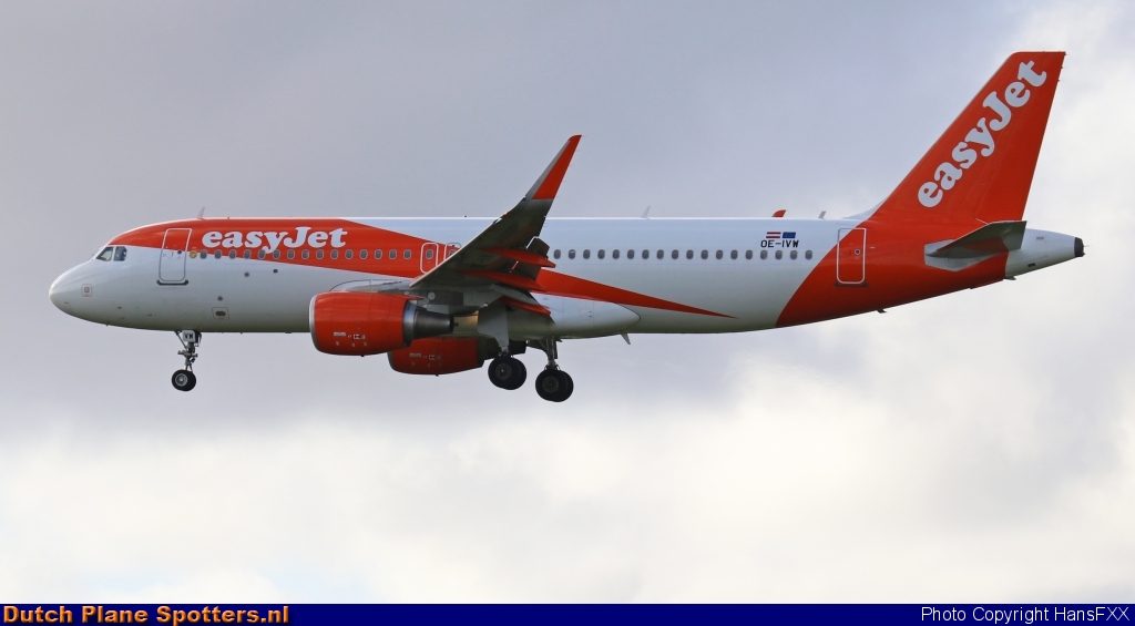 OE-IVW Airbus A320 easyJet Europe by HansFXX