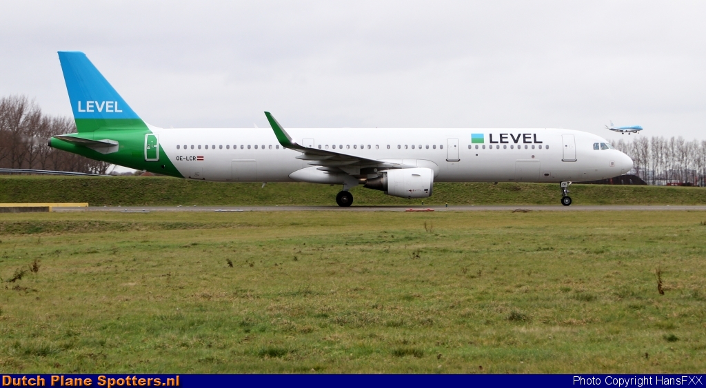OE-LCR Airbus A321 LEVEL (Anisec) by HansFXX