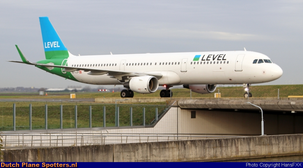 OE-LCP Airbus A321 LEVEL (Anisec) by HansFXX