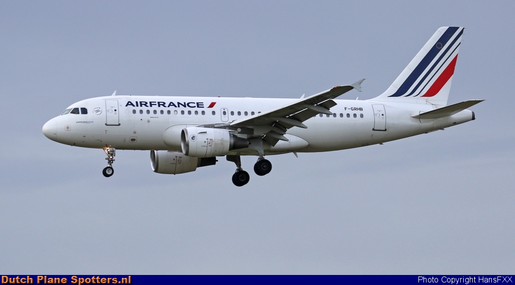 F-GRHB Airbus A319 Air France by HansFXX