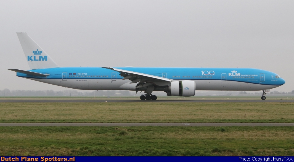 PH-BVO Boeing 777-300 KLM Royal Dutch Airlines by HansFXX