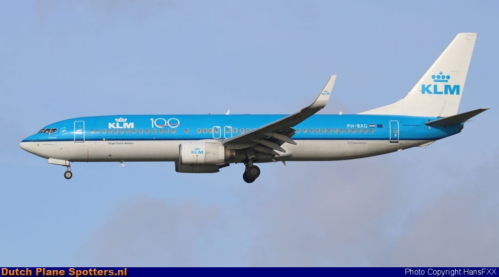 PH-BXG Boeing 737-800 KLM Royal Dutch Airlines by HansFXX