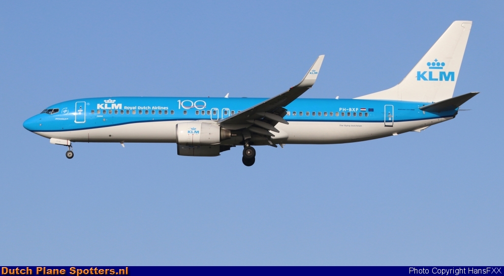 PH-BXF Boeing 737-800 KLM Royal Dutch Airlines by HansFXX