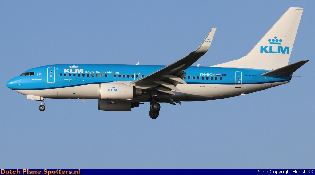 PH-BGN Boeing 737-700 KLM Royal Dutch Airlines by HansFXX
