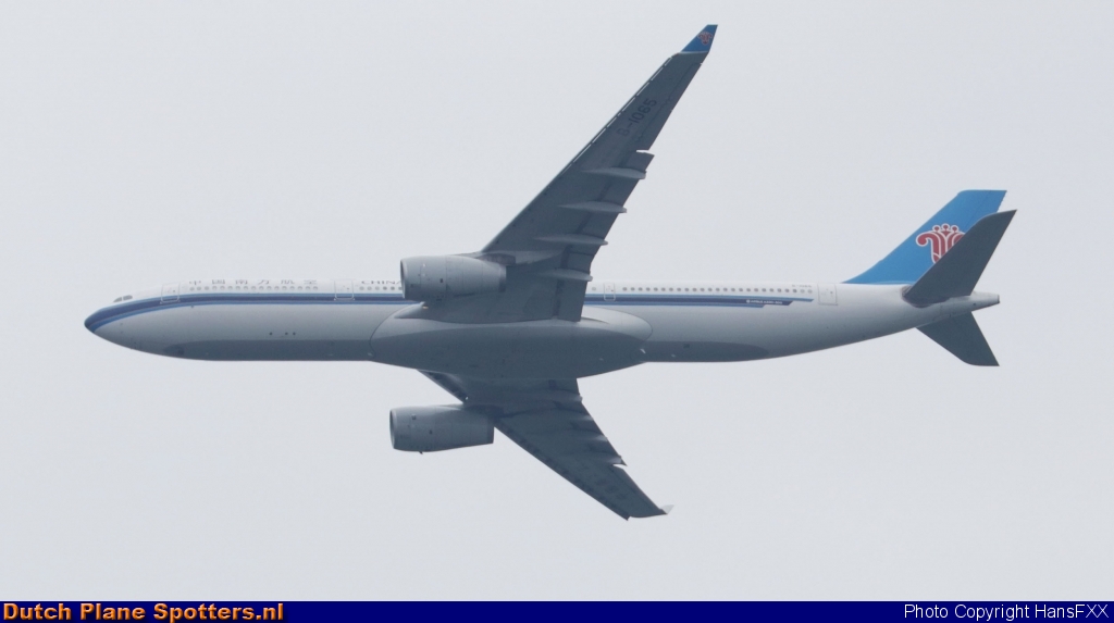 B-1065 Airbus A330-300 China Southern Airlines by HansFXX
