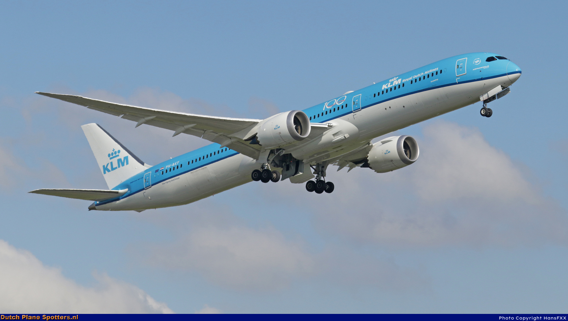 PH-BKF Boeing 787-10 Dreamliner KLM Royal Dutch Airlines by HansFXX