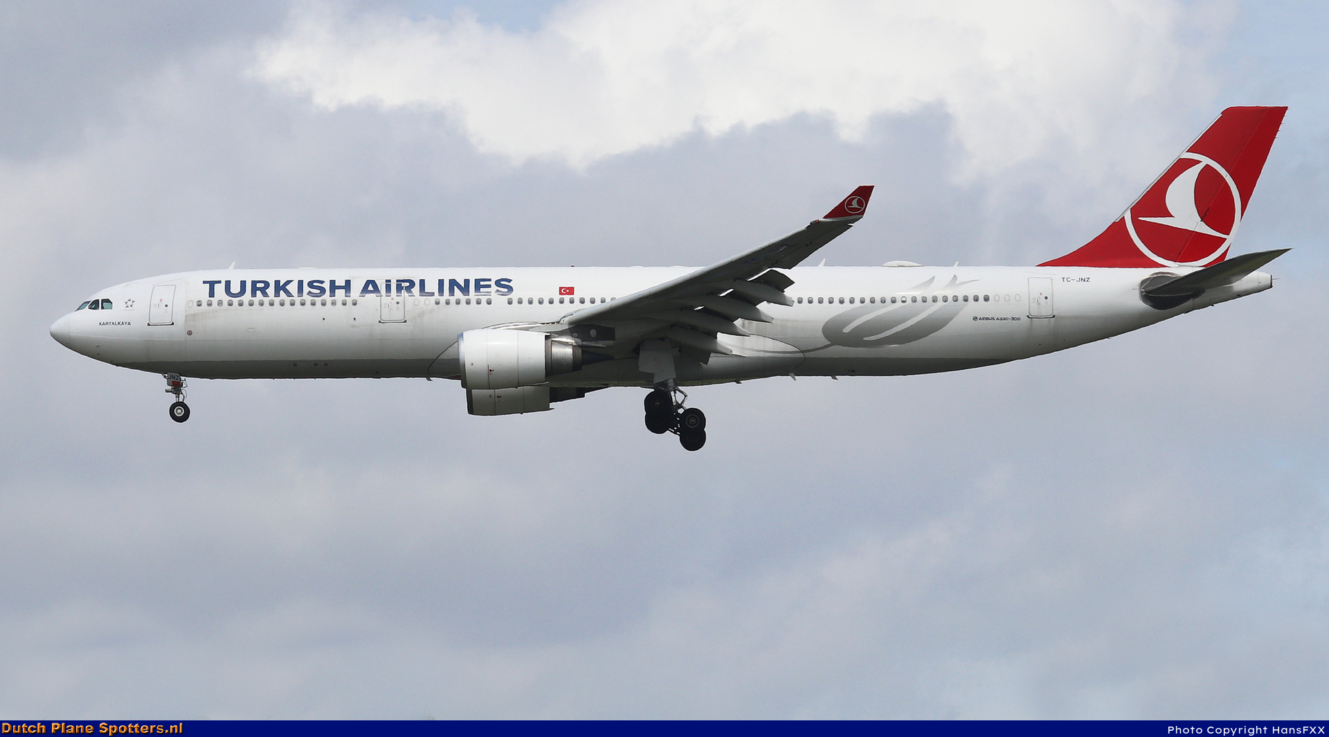 TC-JNZ Airbus A330-300 Turkish Airlines by HansFXX