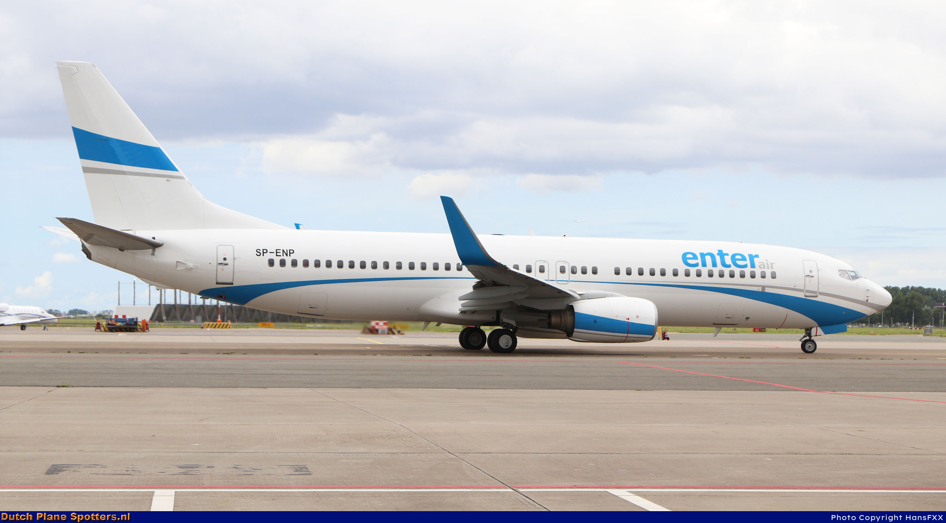 SP-ENP Boeing 737-800 Enter Air by HansFXX
