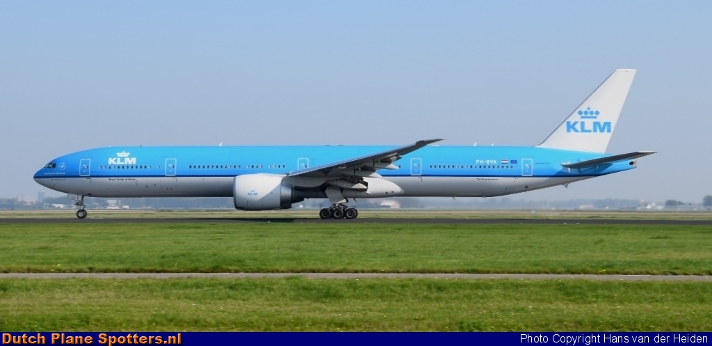 PH-BVK Boeing 777-300 KLM Royal Dutch Airlines by Hans van der Heiden