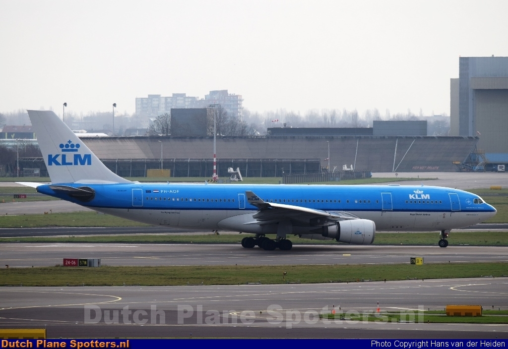 PH-AOF Airbus A330-200 KLM Royal Dutch Airlines by Hans van der Heiden