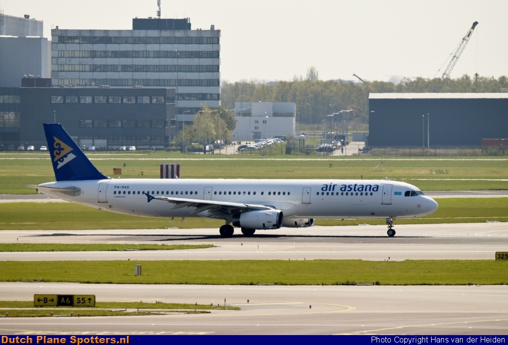P4-OAS Airbus A321 Air Astana by Hans van der Heiden