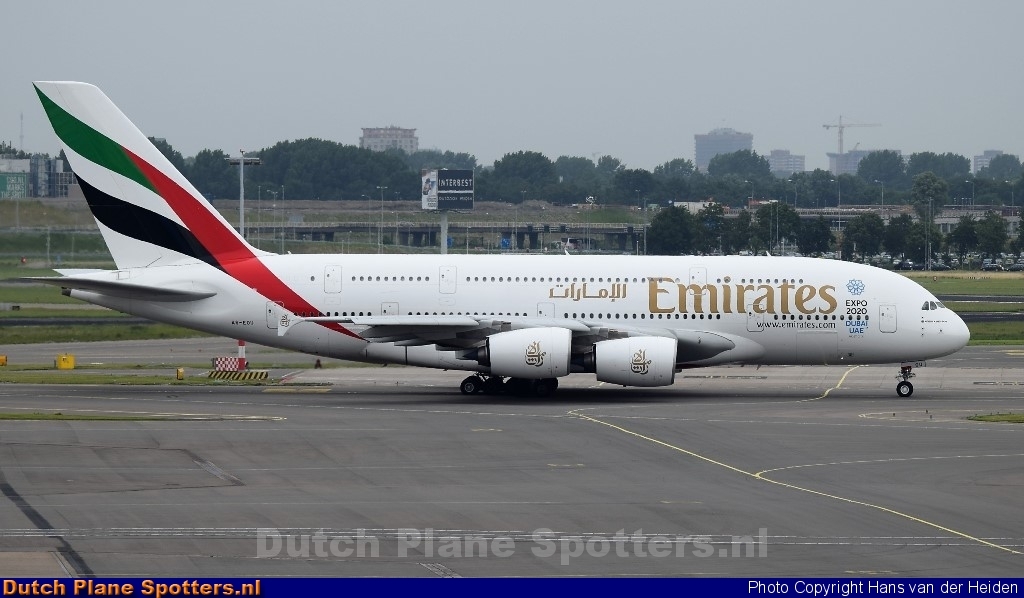 A6-EOU Airbus A380-800 Emirates by Hans van der Heiden