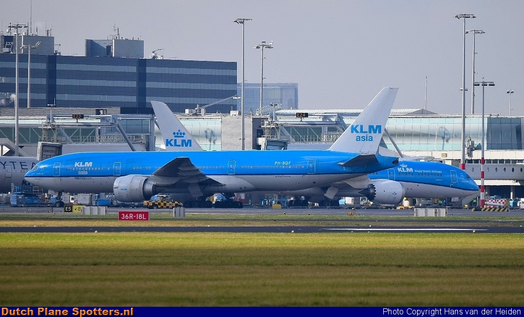 PH-BQF Boeing 777-200 KLM Asia by Hans van der Heiden