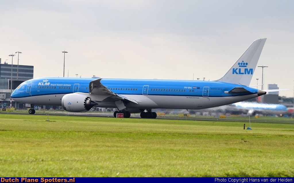 PH-BHL Boeing 787-9 Dreamliner KLM Royal Dutch Airlines by Hans van der Heiden