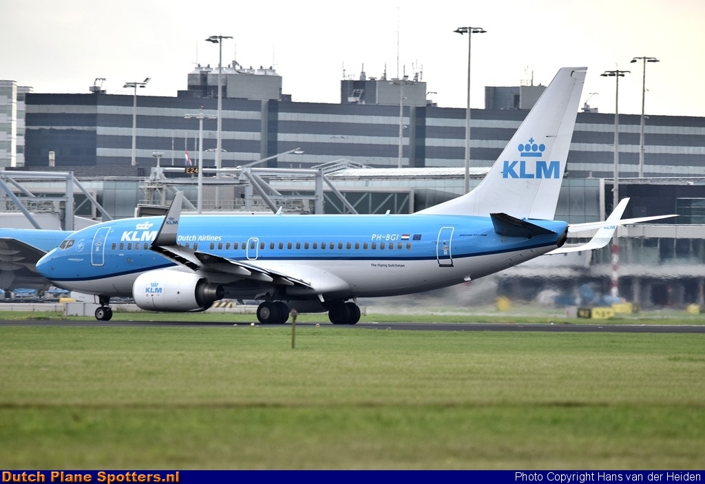 PH-BGI Boeing 737-700 KLM Royal Dutch Airlines by Hans van der Heiden