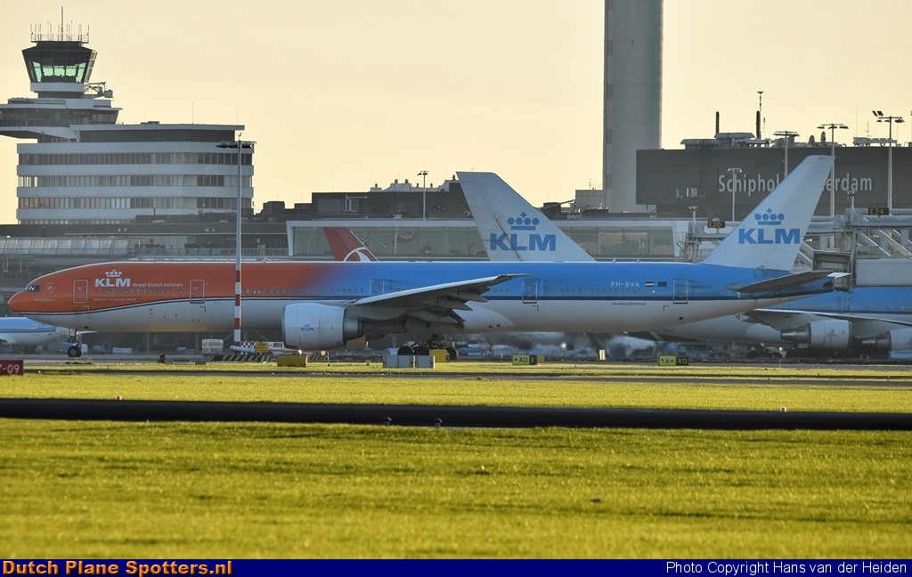 PH-BVA Boeing 777-300 KLM Royal Dutch Airlines by Hans van der Heiden
