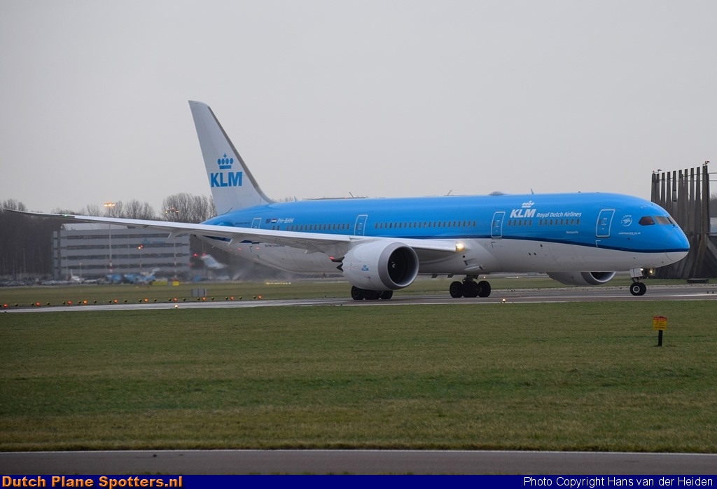 PH-BHM Boeing 787-9 Dreamliner KLM Royal Dutch Airlines by Hans van der Heiden