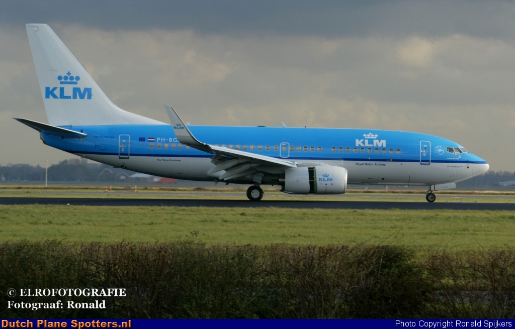 PH-BXE Boeing 737-800 KLM Royal Dutch Airlines by Ronald Spijkers