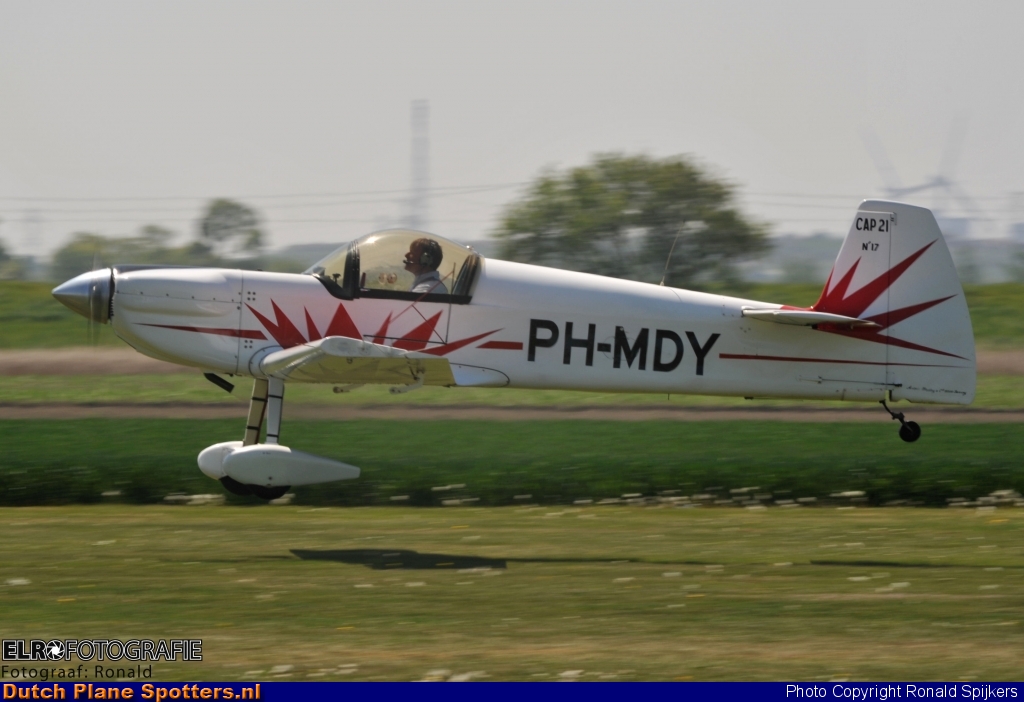 PH-MDY Cap 21 Private by Ronald Spijkers