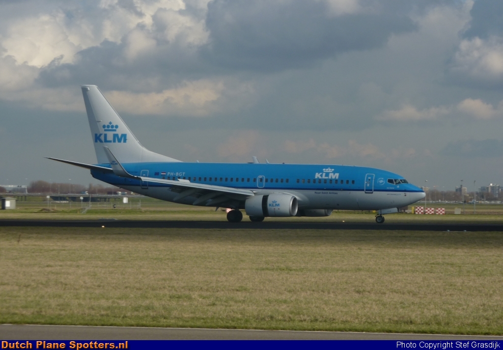 PH-BGT Boeing 737-700 KLM Royal Dutch Airlines by Stef Grasdijk