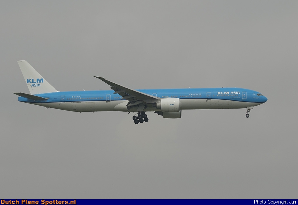 PH-BVC Boeing 777-300 KLM Asia by Jan