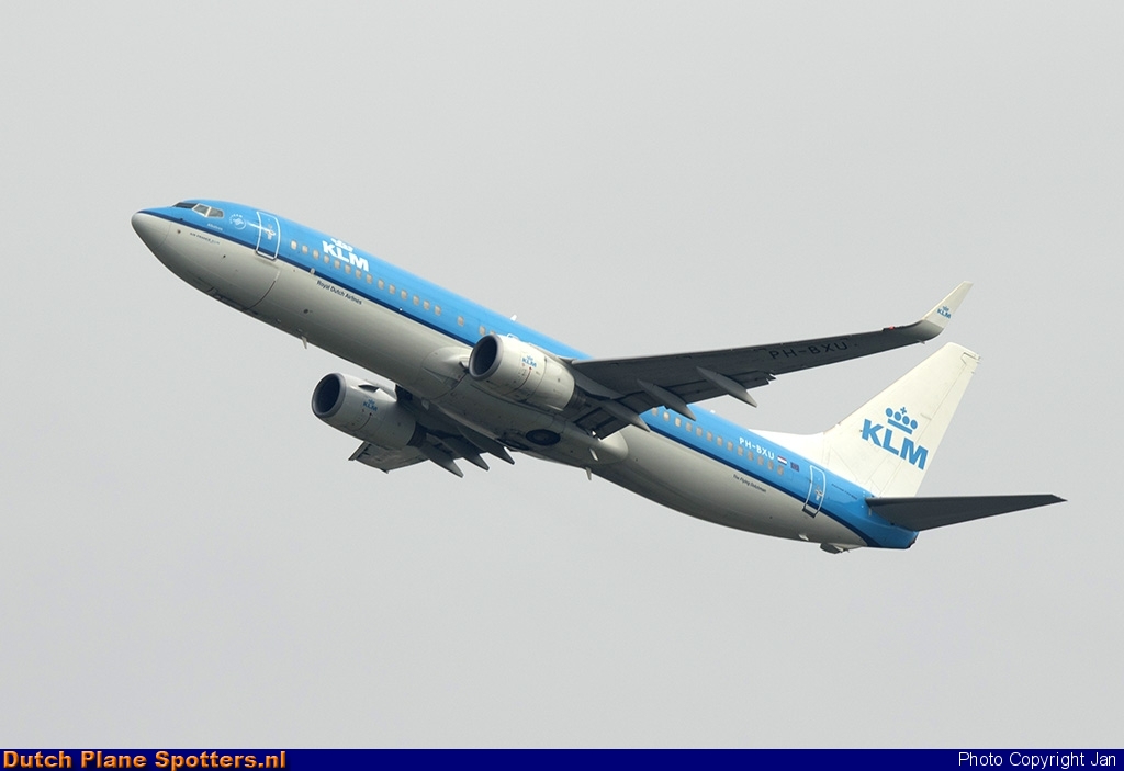 PH-BXU Boeing 737-800 KLM Royal Dutch Airlines by Jan