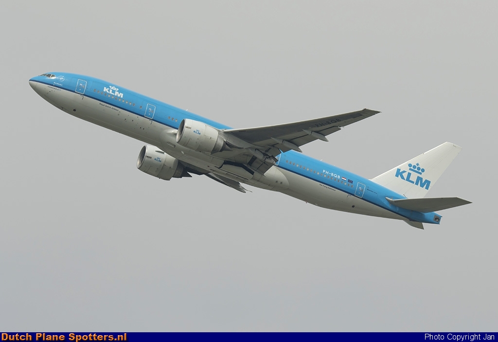 PH-BQB Boeing 777-200 KLM Royal Dutch Airlines by Jan