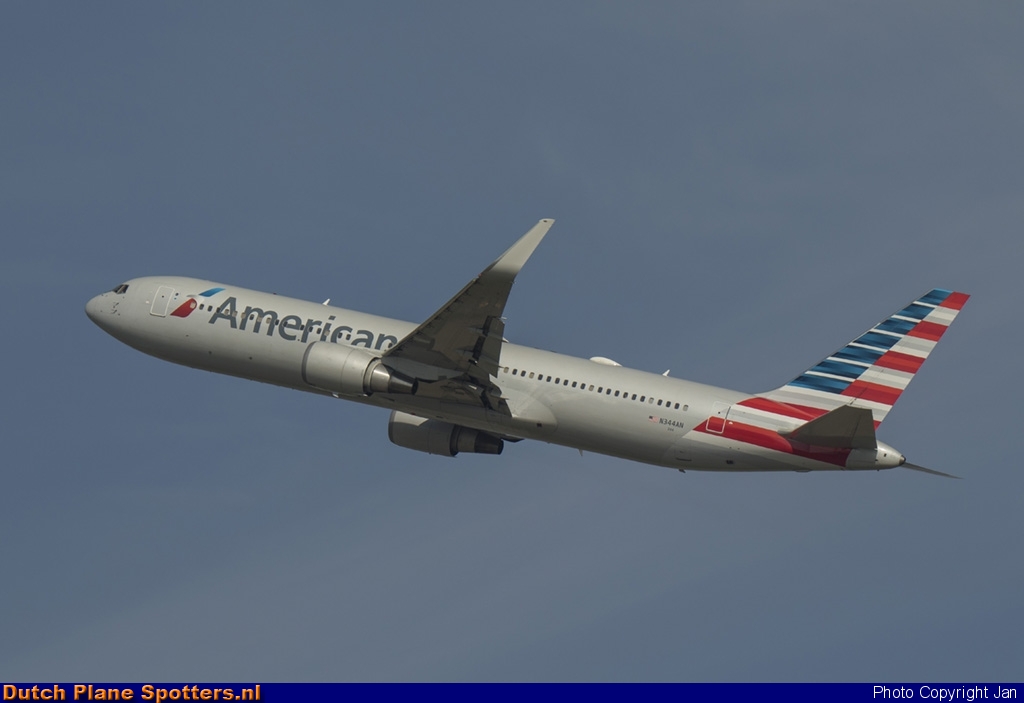 N344AN Boeing 767-300 American Airlines by Jan